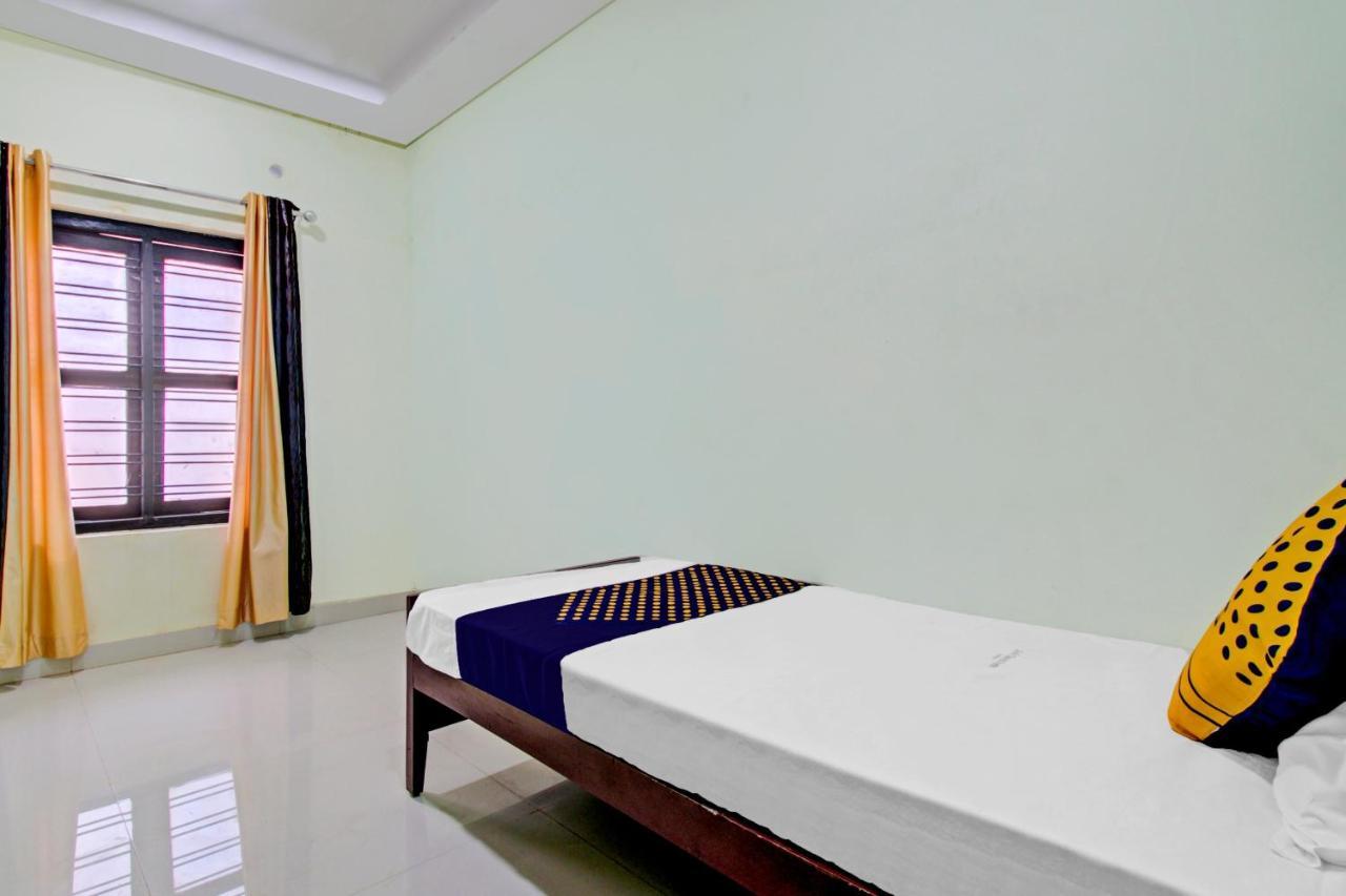 Spot On 73862 Jaya Tourist Home Varkala Zewnętrze zdjęcie